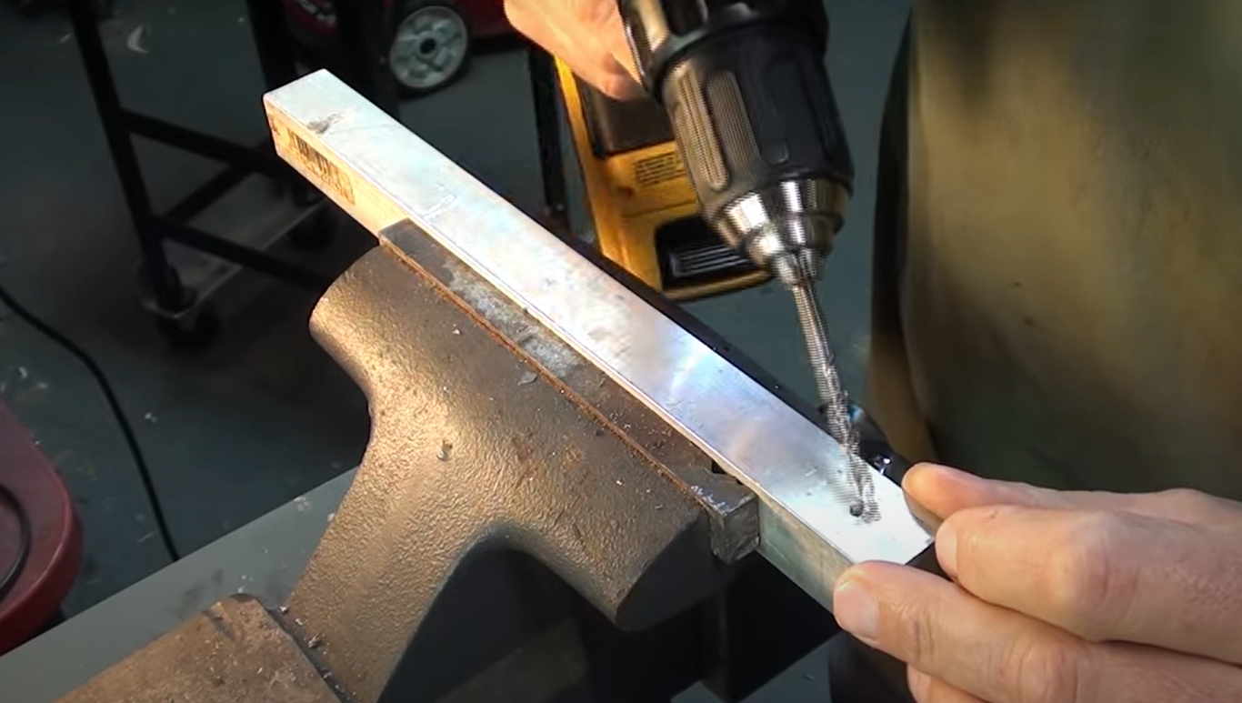 How To Drill Into Metal Studs Metalprofy