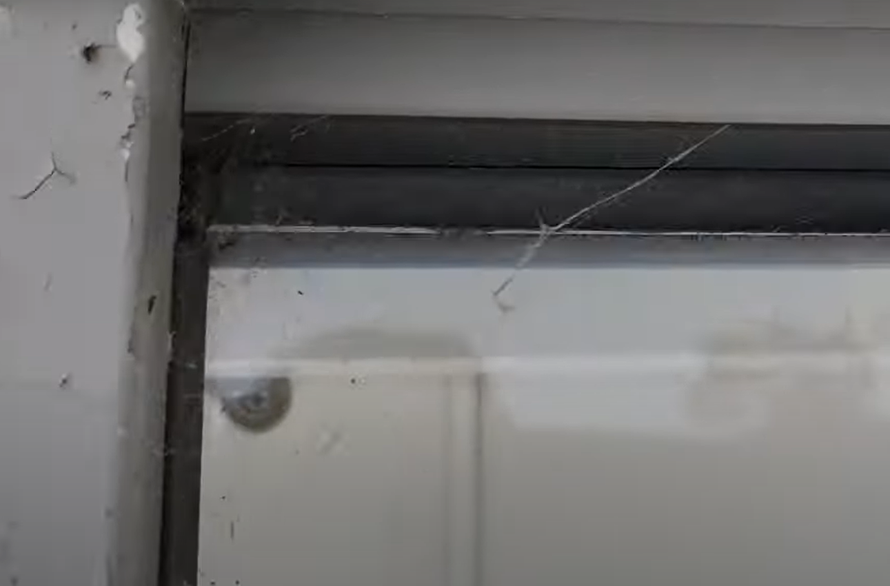 Top 5 Best Paints for Aluminum Windows [December 2023 Review] MetalProfy