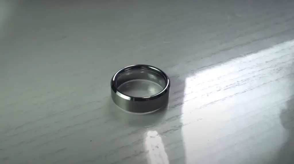 Pros and Cons of Tungsten Wedding Bands