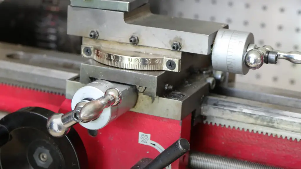 Definition of Metal Lathes