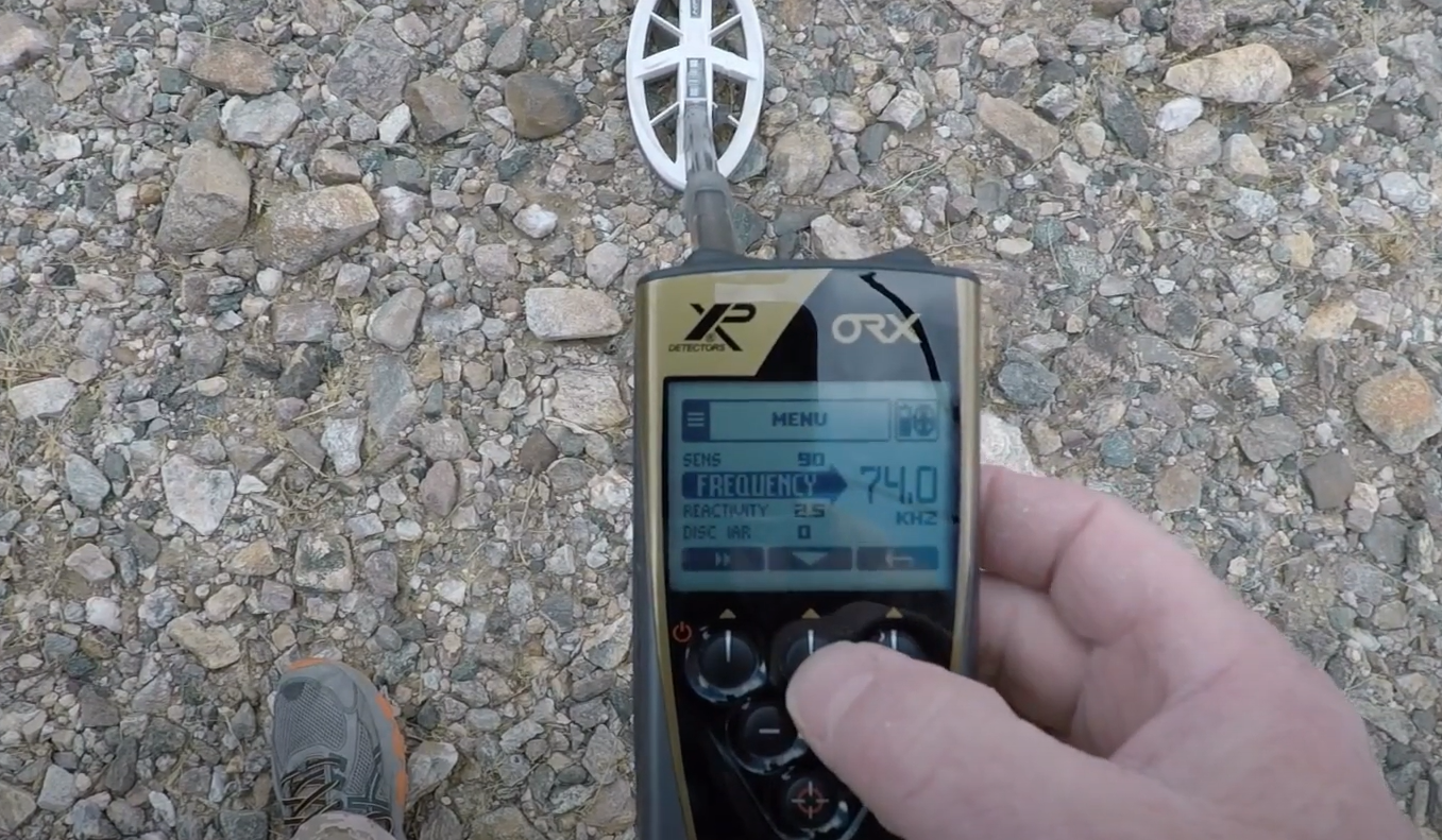 Top 5 Best Metal Detectors for Meteorites [June 2024 Review] MetalProfy