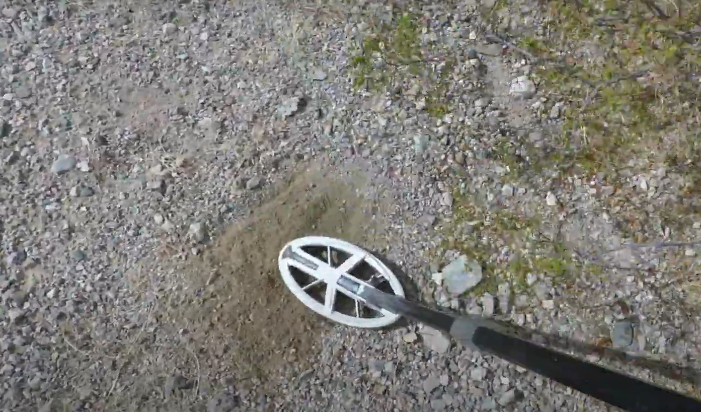 Top 5 Best Metal Detectors for Meteorites [June 2024 Review] MetalProfy