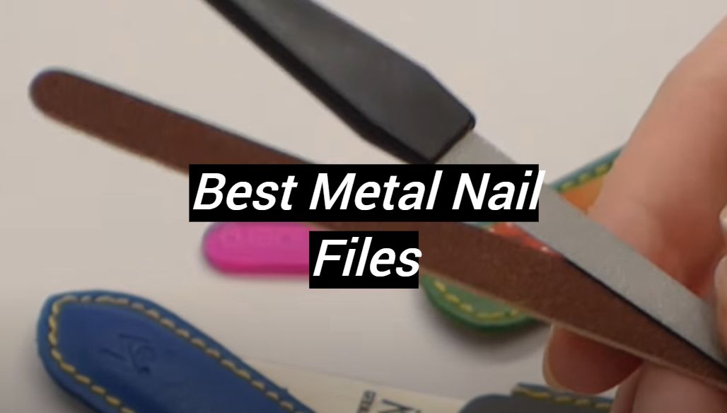 2. Trendy Metal Nail Art Ideas for 2024 - wide 3