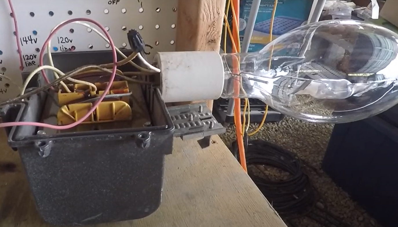 Top 5 Best Metal Halide Bulbs [July 2024 Review] MetalProfy