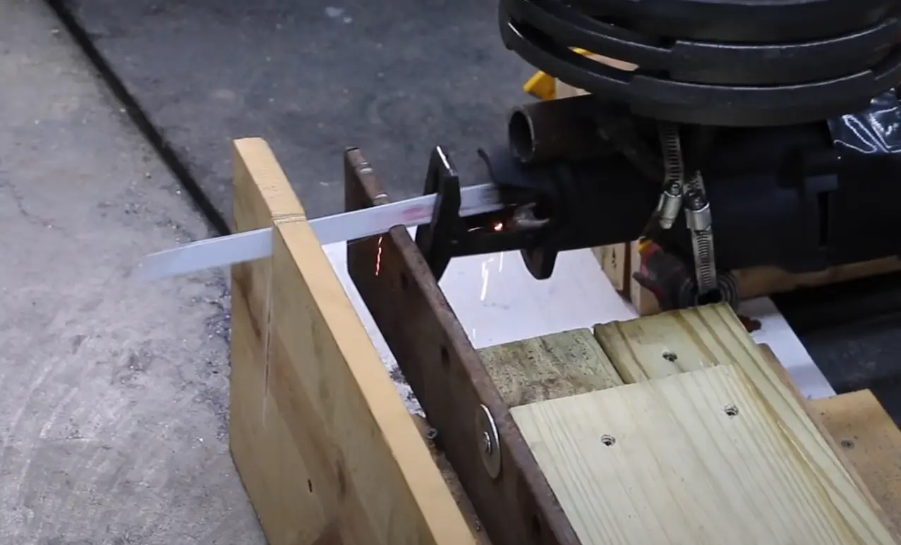 Top 5 Best Sawzall Blades for Metal [August 2024 Review] MetalProfy