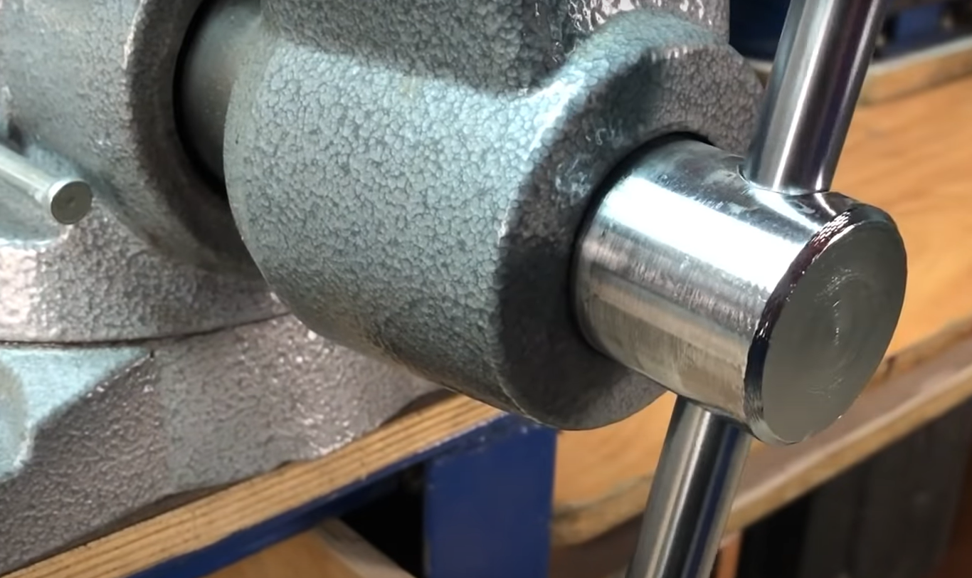 Wilton 11106 Bench Vise Review in August 2024 MetalProfy