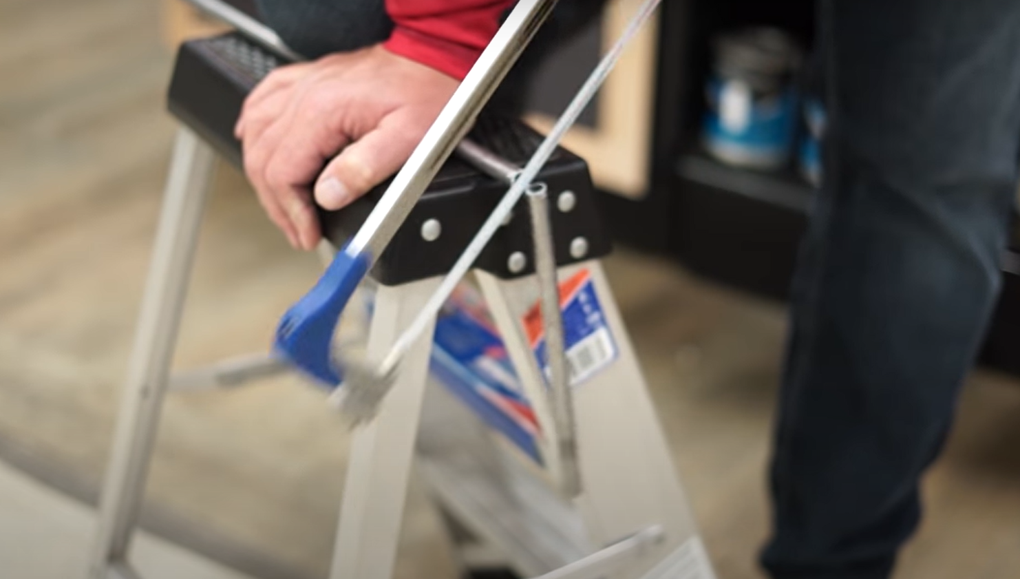 Can a Hacksaw Cut Metal? MetalProfy