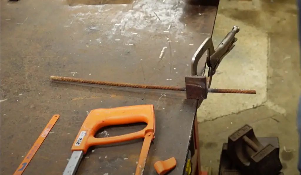 How Do You Make a Straight Cut in Metal Using a Hacksaw?