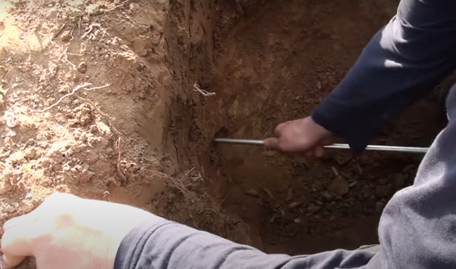 How Deep Can a Metal Detector Detect? MetalProfy