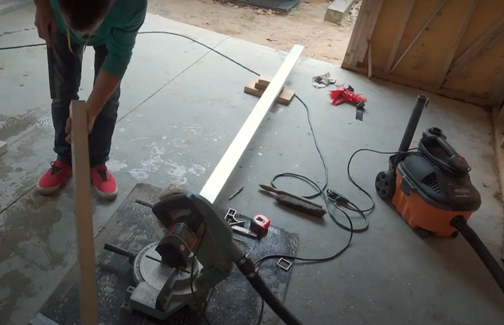 Can You Cut Aluminum With A Miter Saw3 1024x661 